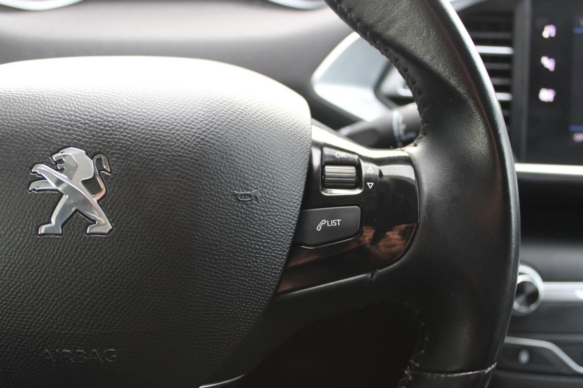 peugeot-308-2021-gasolina-1199cc