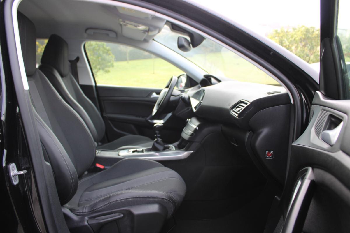 peugeot-308-2021-gasolina-1199cc