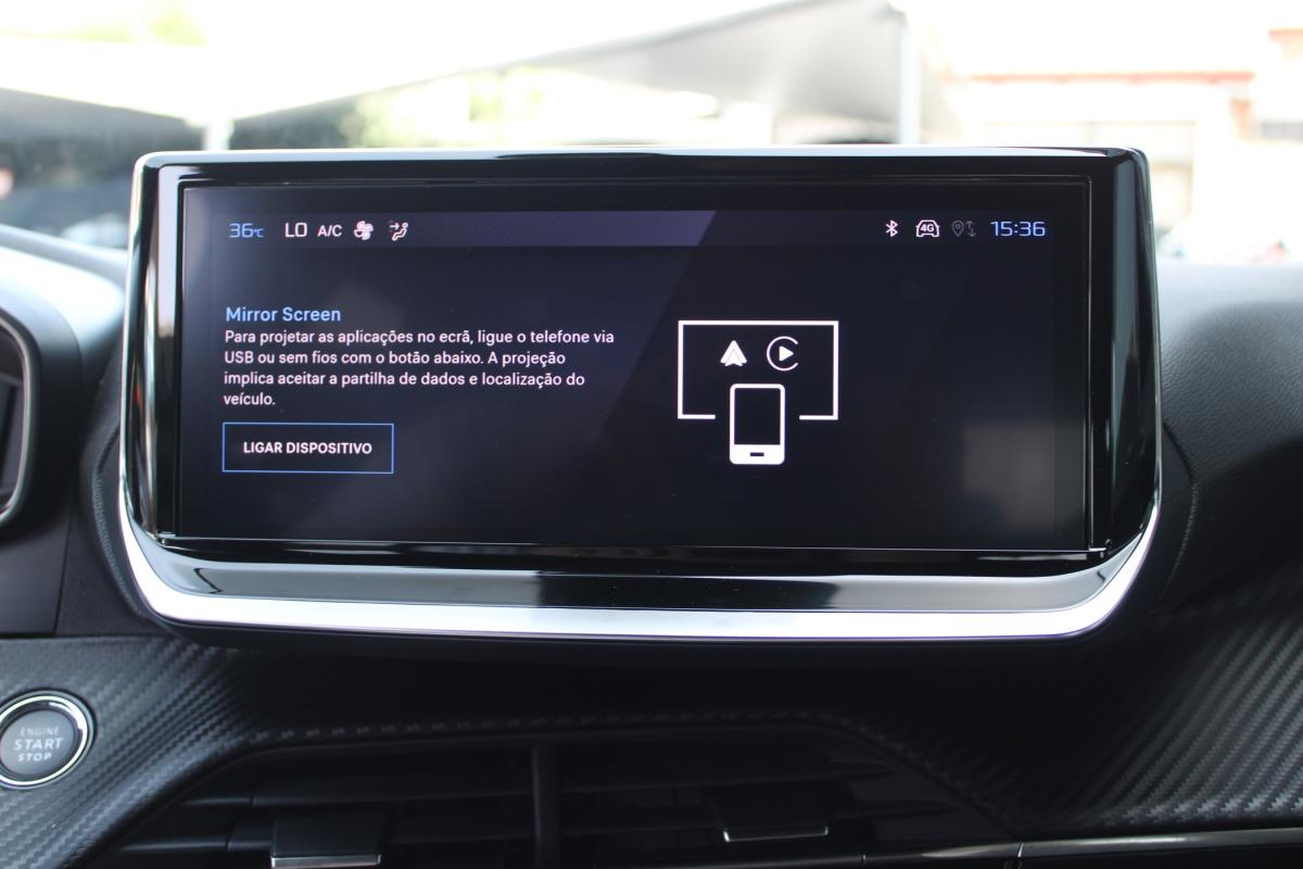 peugeot-2008-2023-gasolina-1199cc