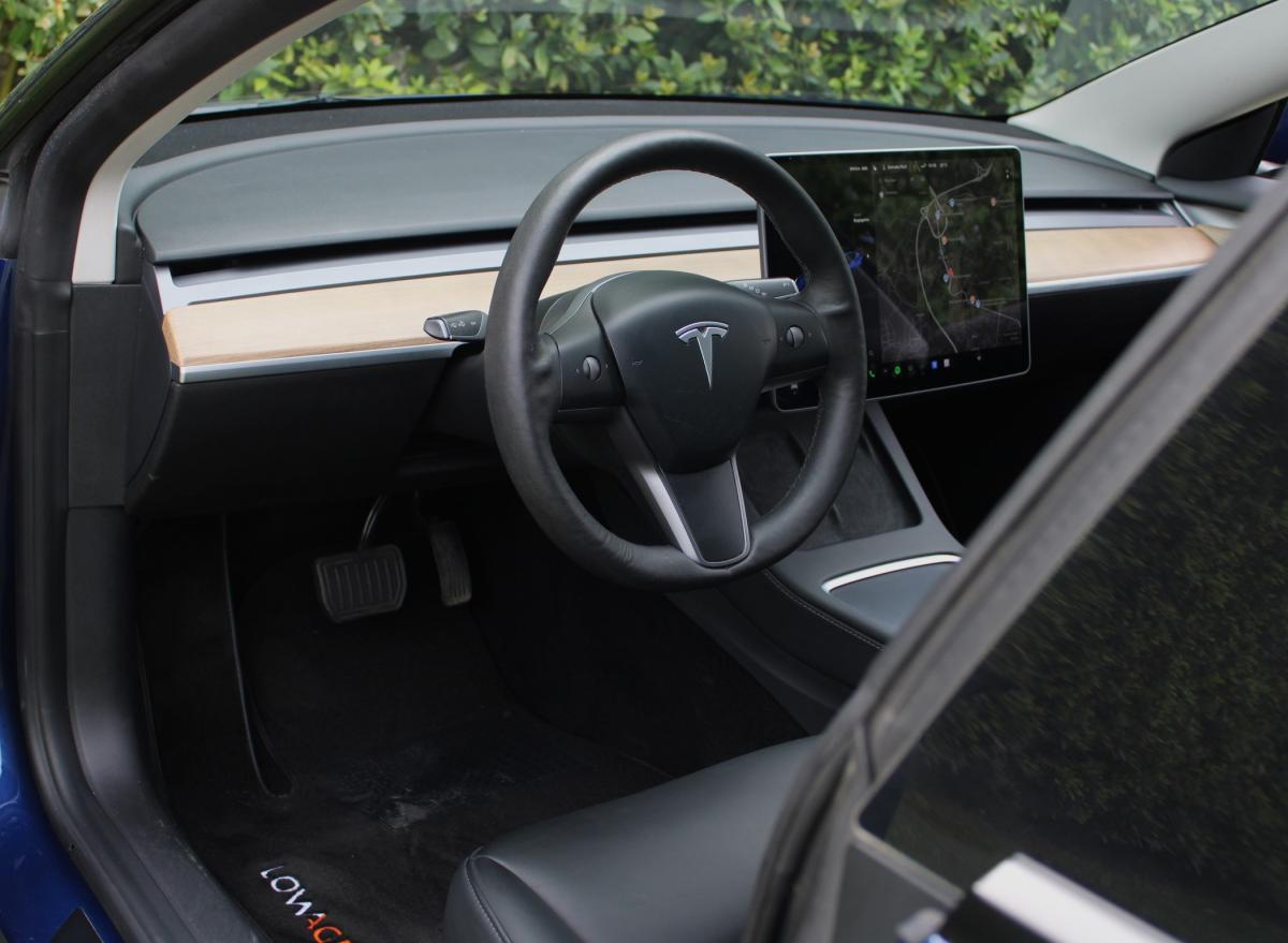 tesla-model-3-2021-eletrico-500cc