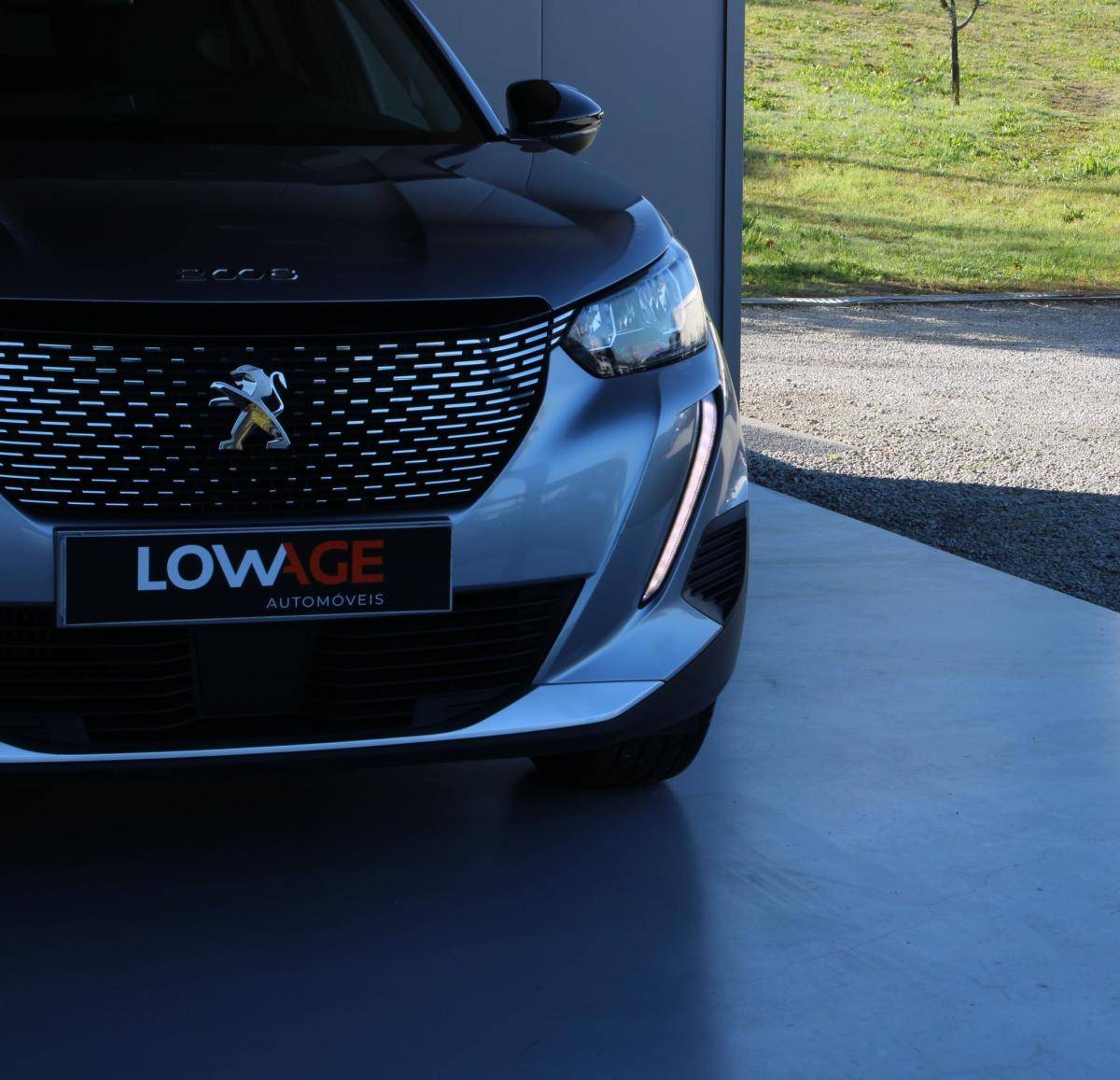 peugeot-2008-2022-gasolina-1199cc