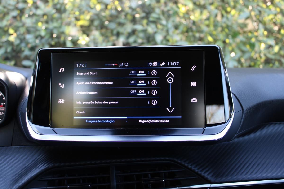 peugeot-208-2023-gasolina-1199cc