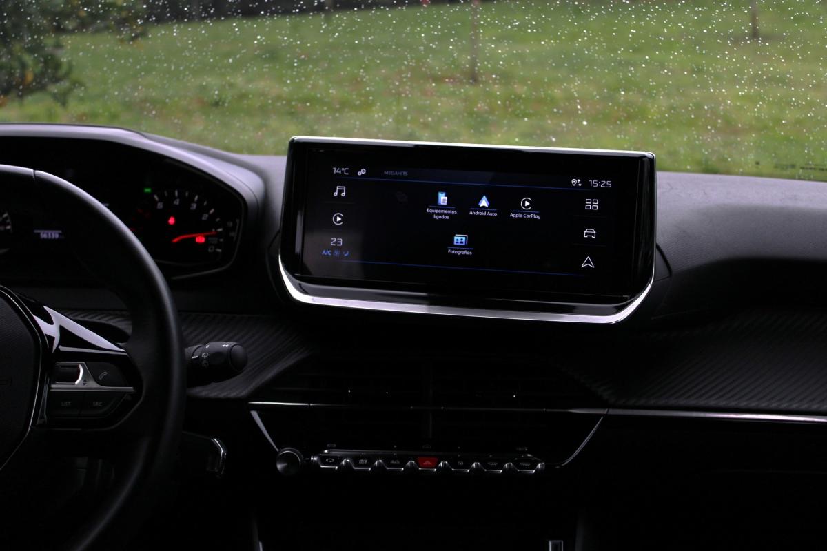 peugeot-2008-2023-gasolina-1199cc