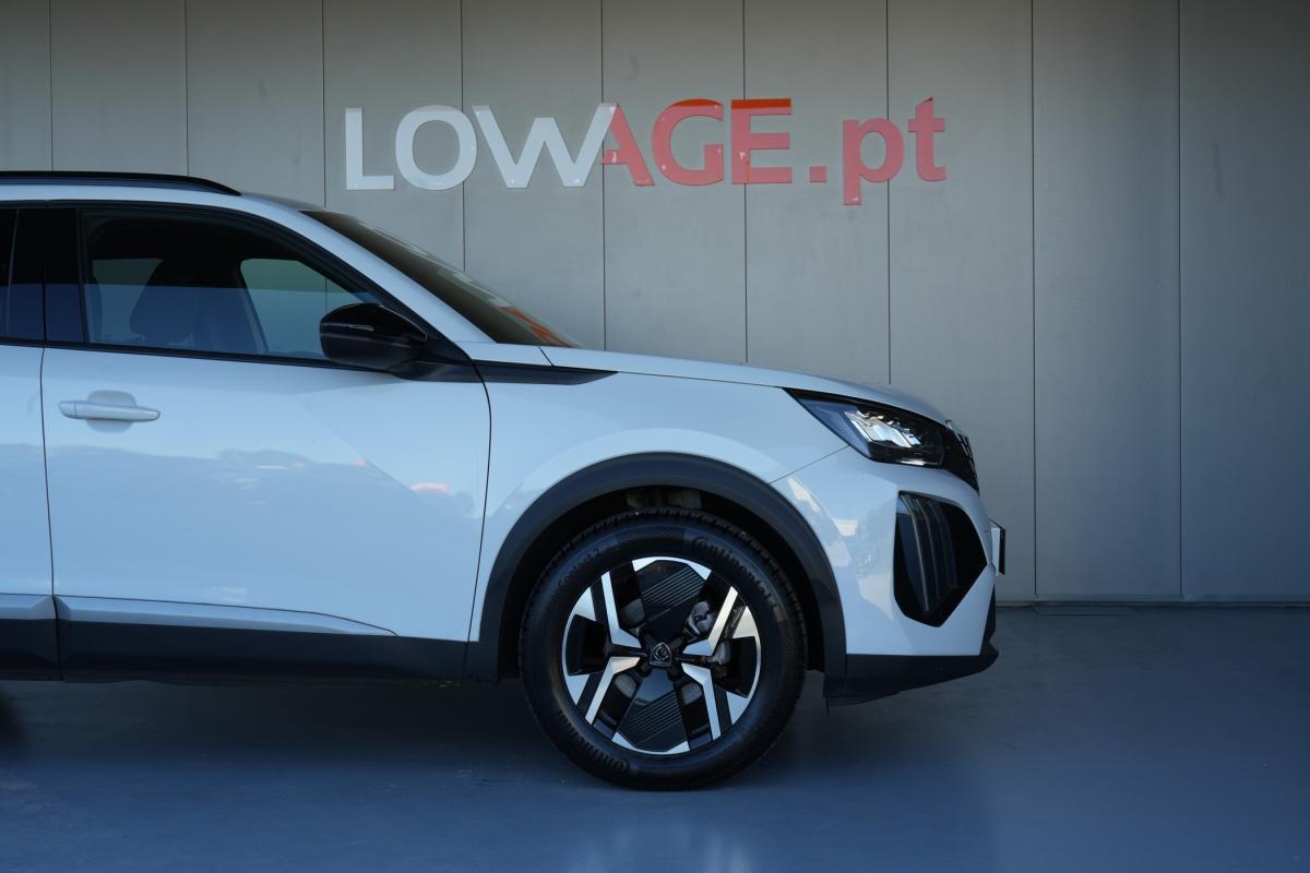 peugeot-2008-2023-gasolina-1199cc