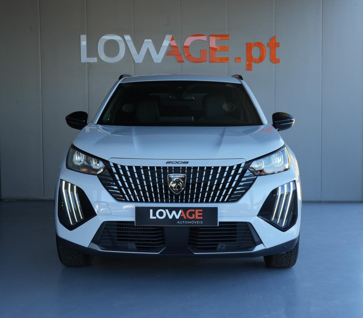 peugeot-2008-2023-gasolina-1199cc