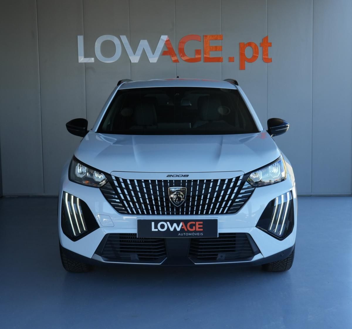 peugeot-2008-2023-gasolina-1199cc