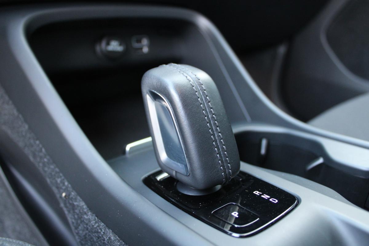 volvo-xc40-2021-hibrido-a-gasolina-1477cc