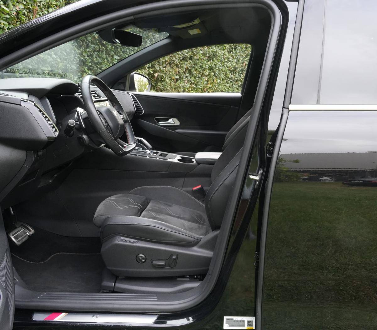 ds-ds-7-crossback-2022-hibrido-a-gasolina-1598cc