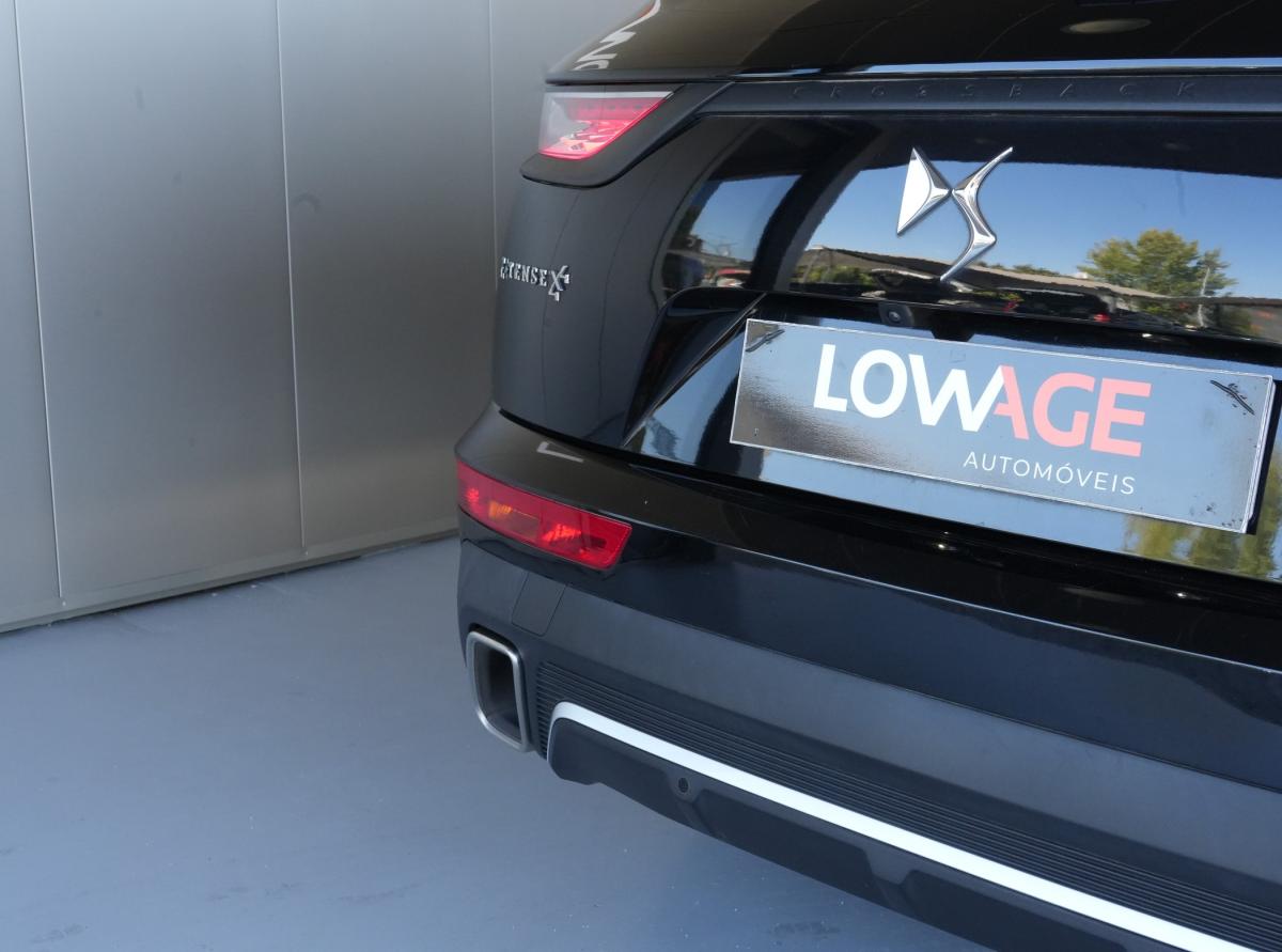 ds-ds-7-crossback-2022-hibrido-a-gasolina-1598cc