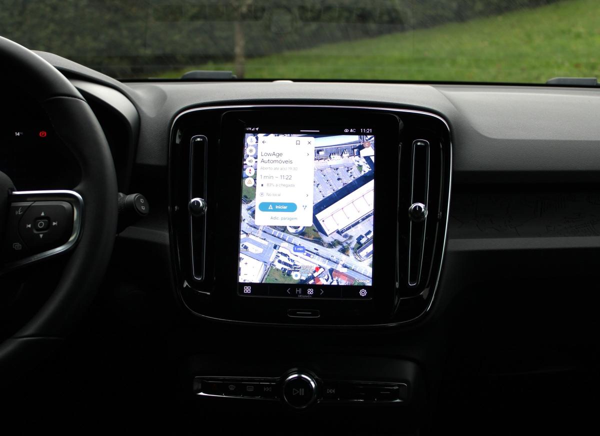 volvo-xc40-2022-eletrico-500cc