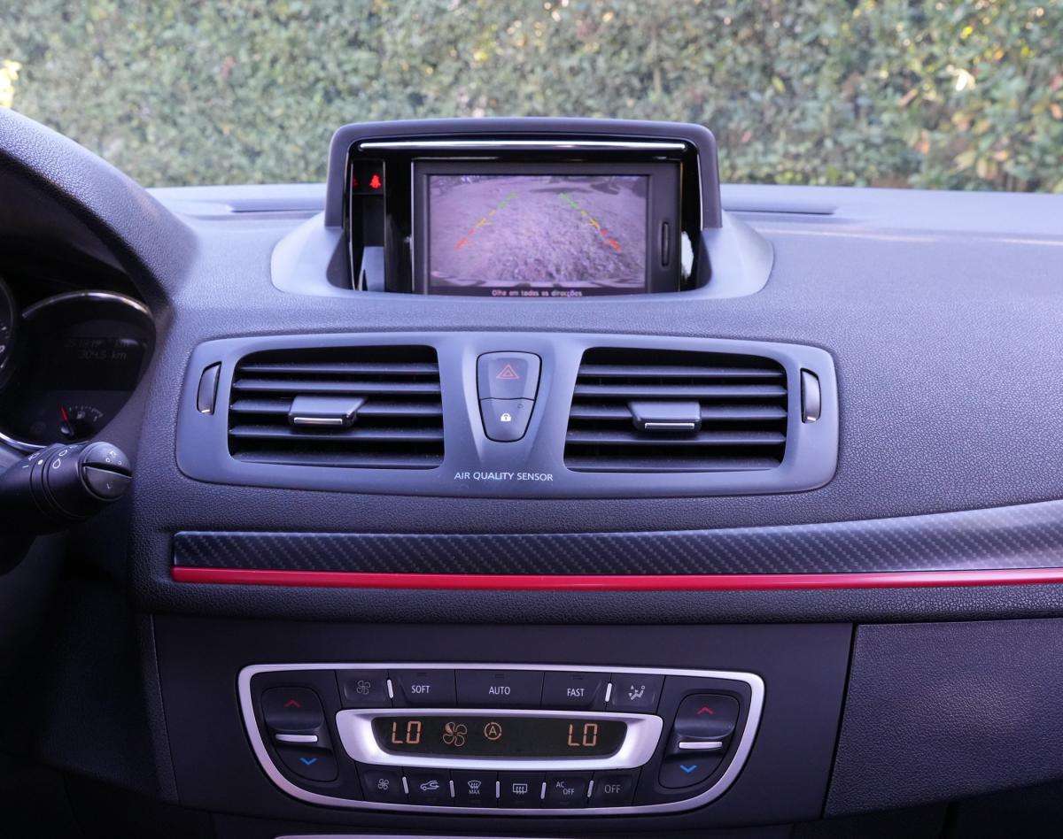 renault-megane-coupe-2012-diesel-1598cc