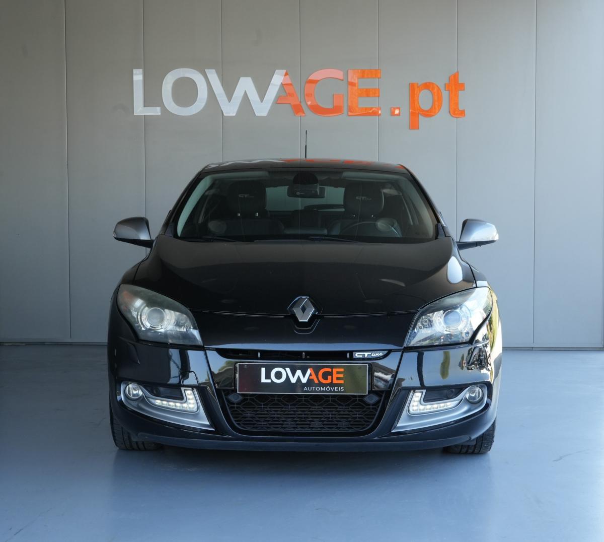 renault-megane-coupe-2012-diesel-1598cc