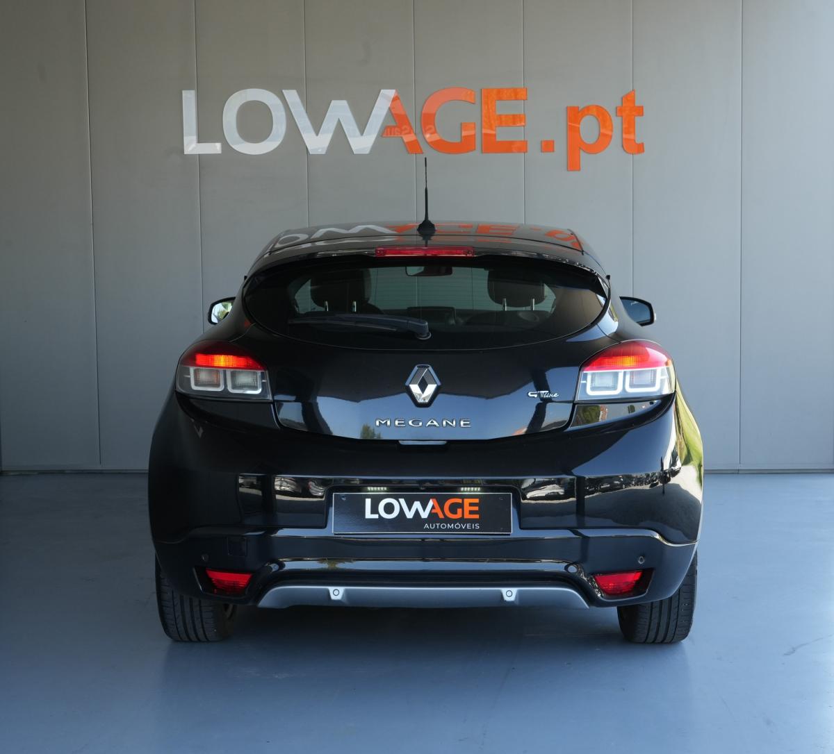renault-megane-coupe-2012-diesel-1598cc