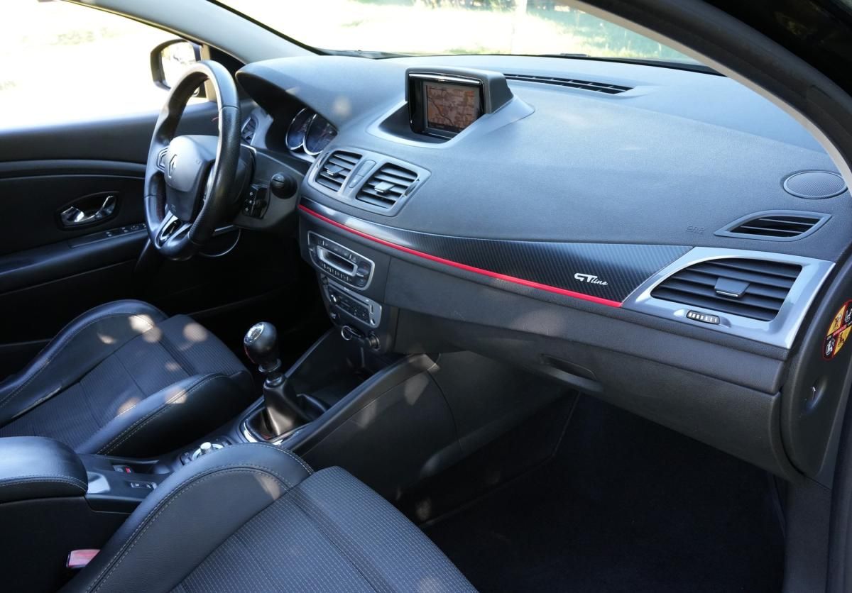 renault-megane-coupe-2012-diesel-1598cc
