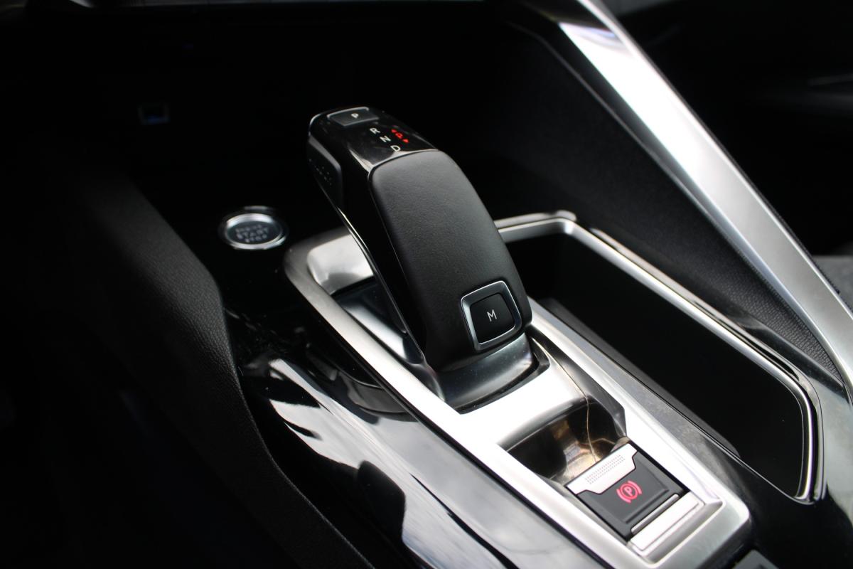peugeot-3008-2019-diesel-1499cc