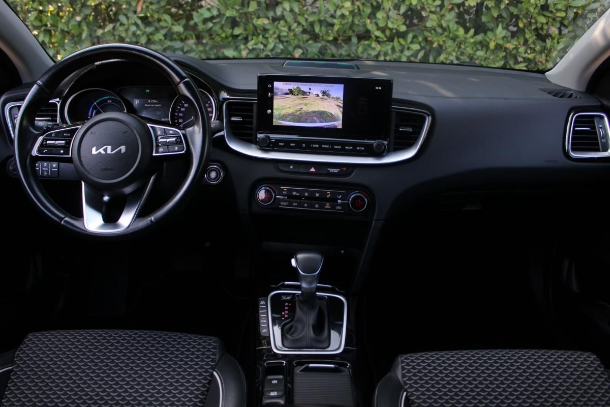 kia-xceed-2023-hibrido-a-gasolina-1580cc