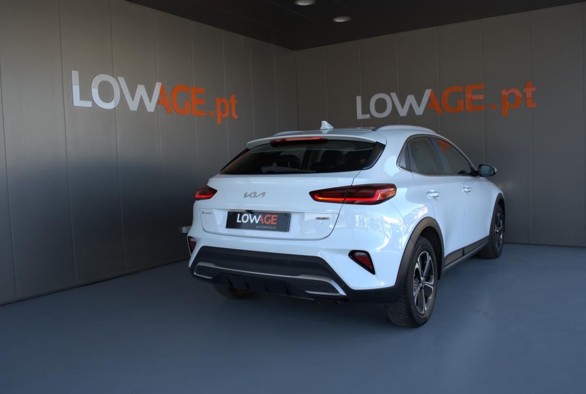 kia-xceed-2023-hibrido-a-gasolina-1580cc