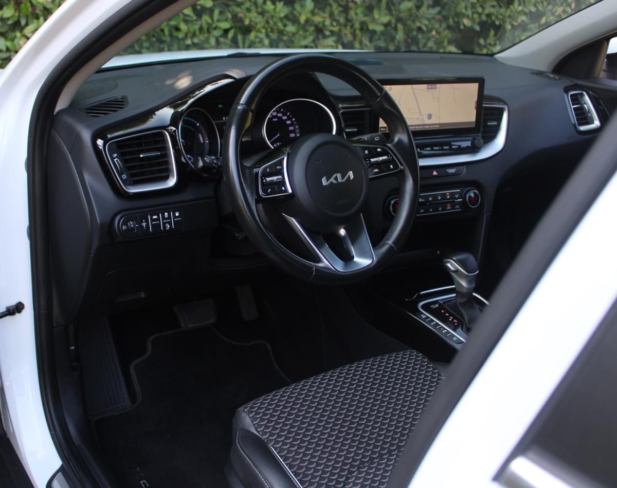 kia-xceed-2023-hibrido-a-gasolina-1580cc
