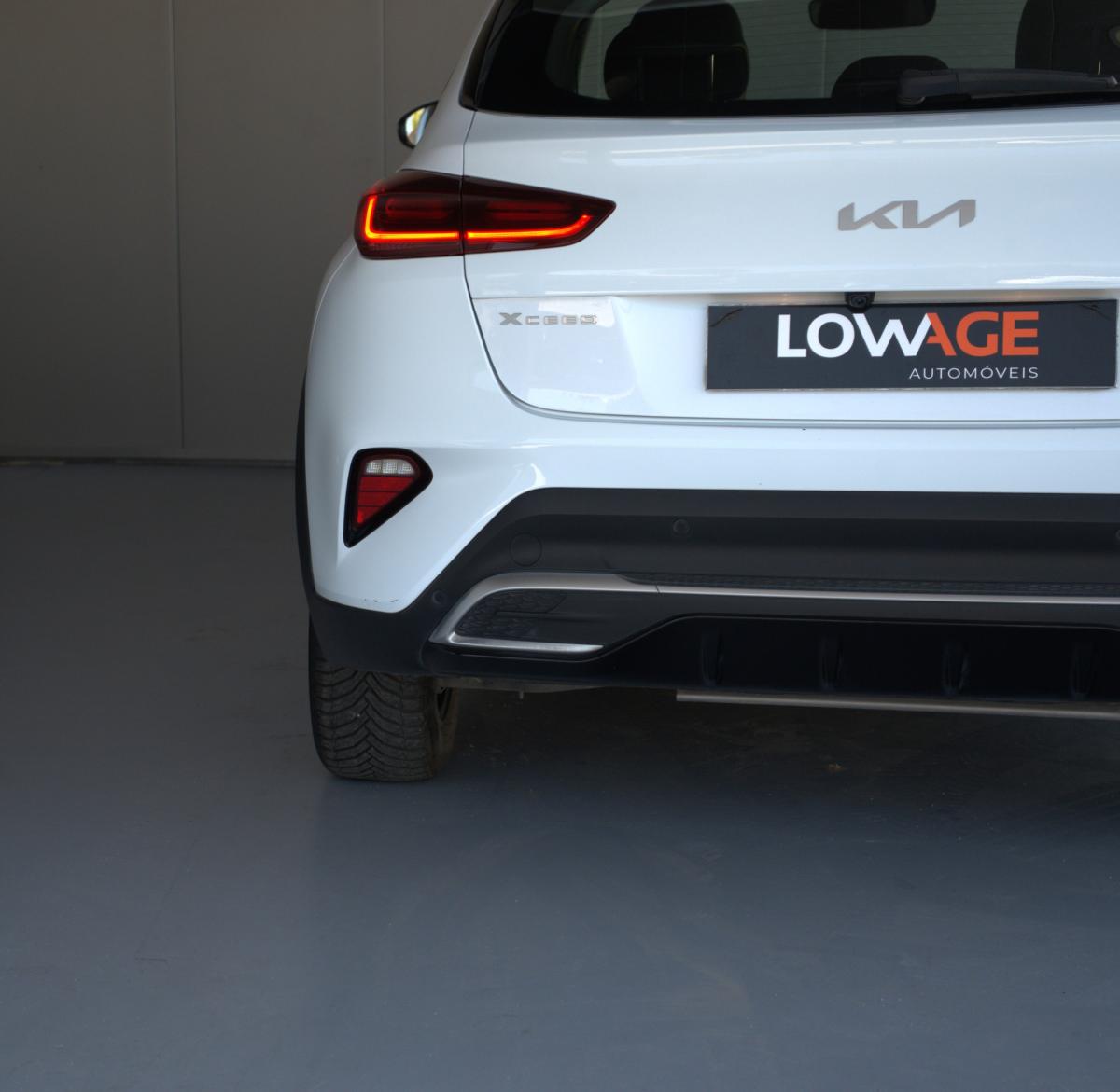 kia-xceed-2023-hibrido-a-gasolina-1580cc