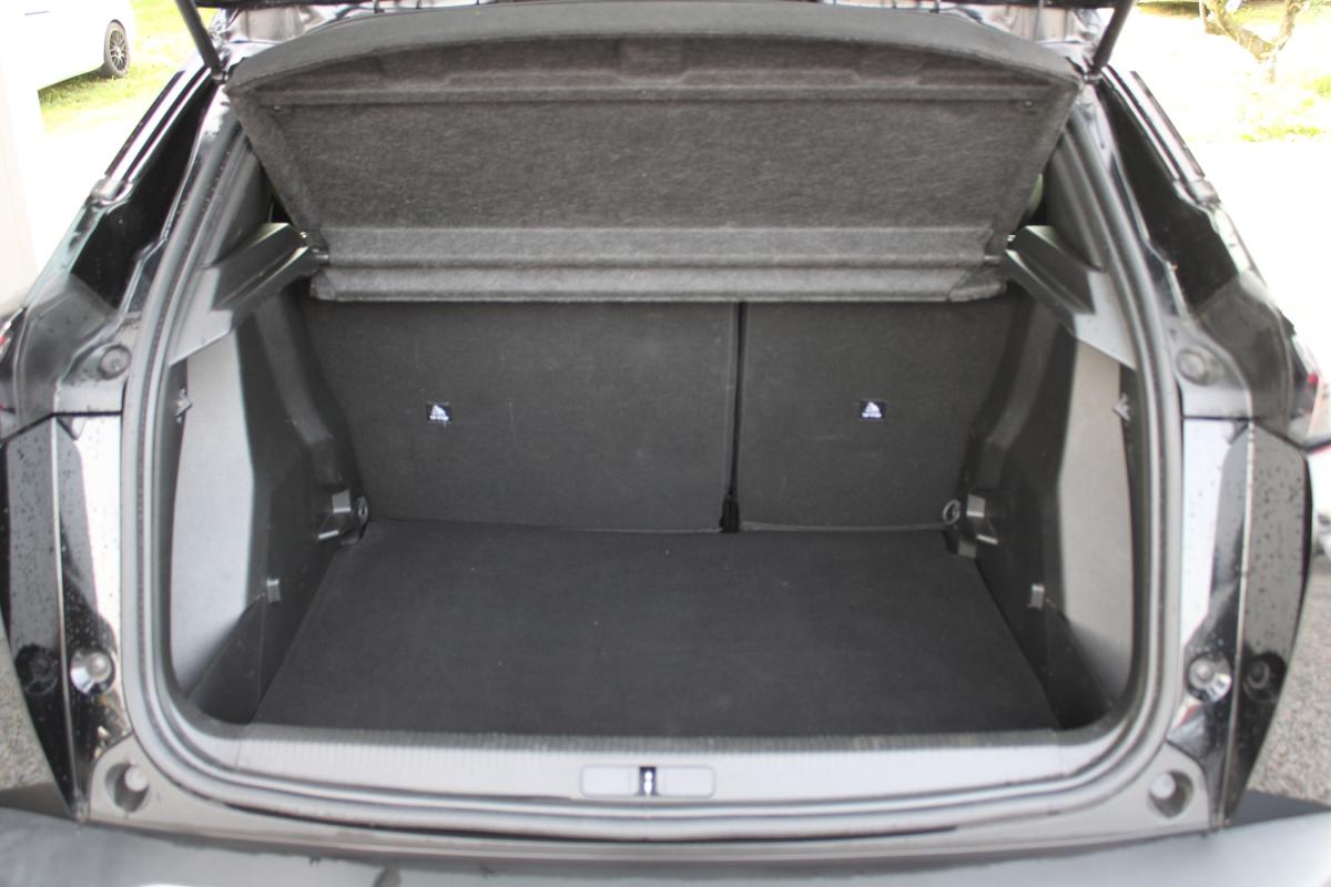 peugeot-2008-2021-gasolina-1199cc