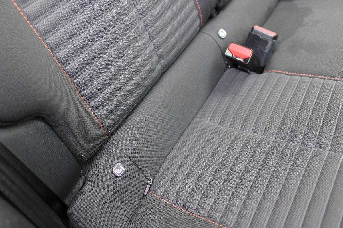 peugeot-2008-2021-gasolina-1199cc