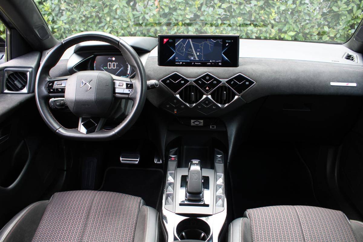 ds-ds-3-crossback-2022-eletrico-500cc