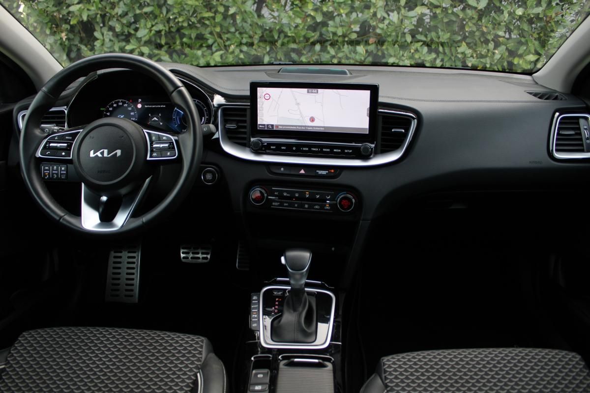 kia-xceed-2022-hibrido-a-gasolina-1580cc