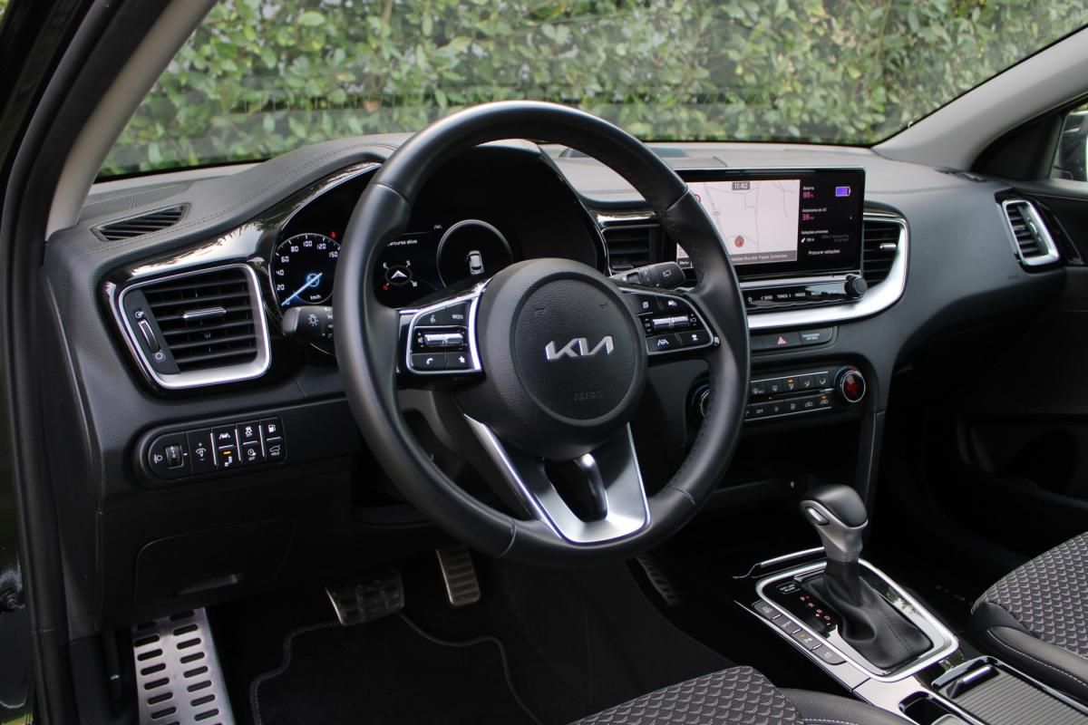 kia-xceed-2022-hibrido-a-gasolina-1580cc