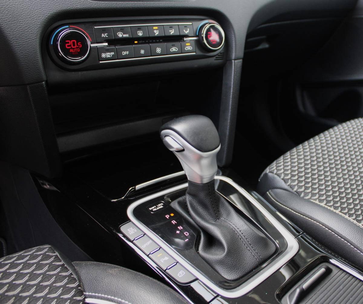kia-xceed-2022-hibrido-a-gasolina-1580cc