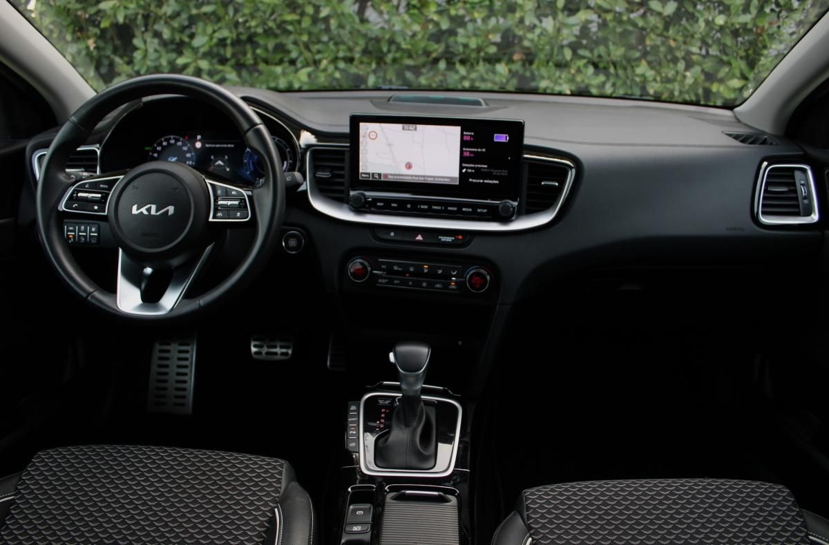 kia-xceed-2022-hibrido-a-gasolina-1580cc
