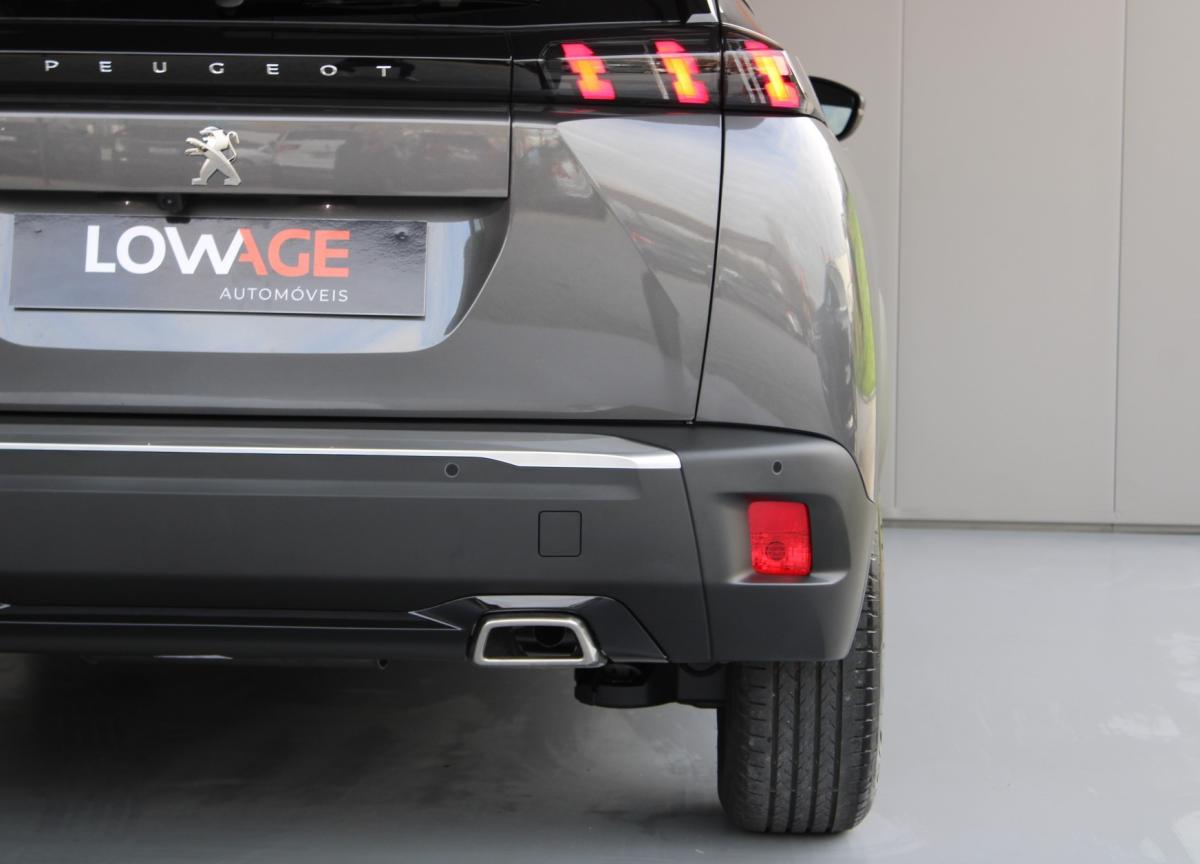 peugeot-2008-2022-gasolina-1199cc