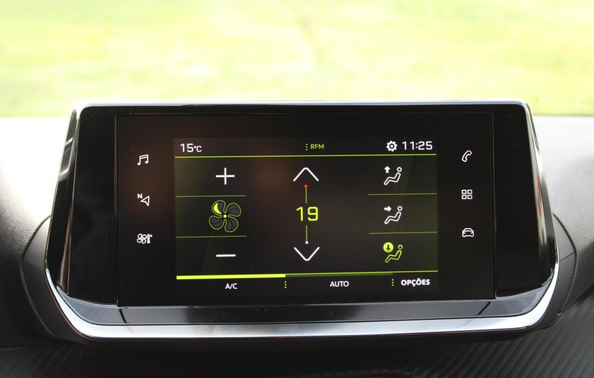 peugeot-2008-2022-gasolina-1199cc