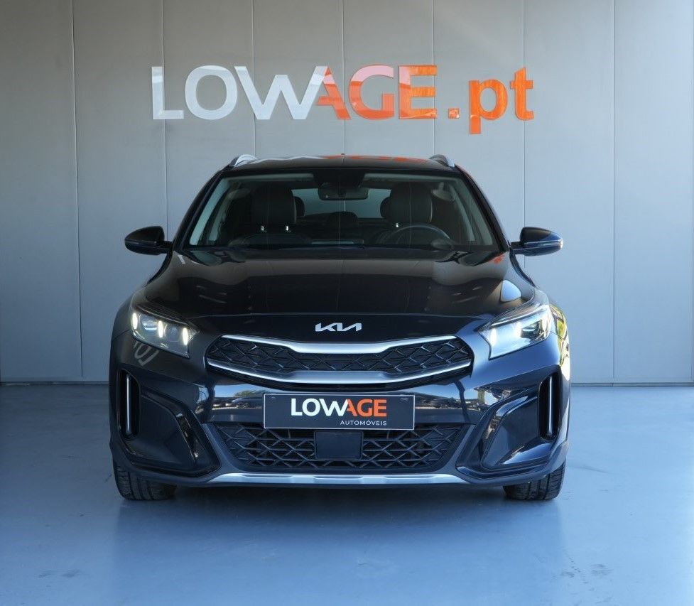 kia-xceed-2023-hibrido-a-gasolina-1580cc