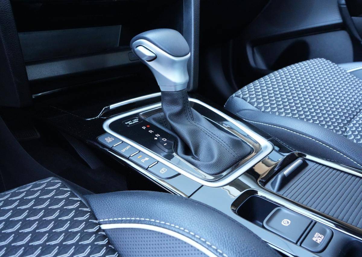 kia-xceed-2023-hibrido-a-gasolina-1580cc