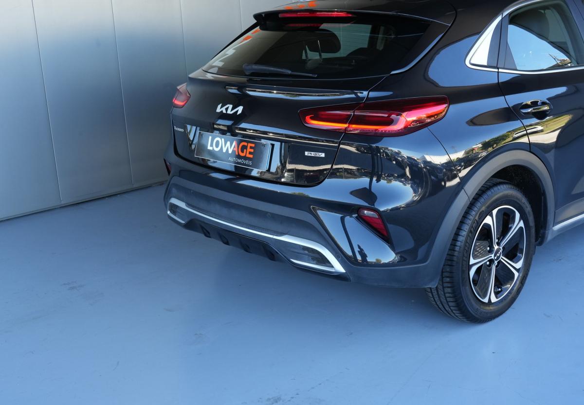 kia-xceed-2023-hibrido-a-gasolina-1580cc