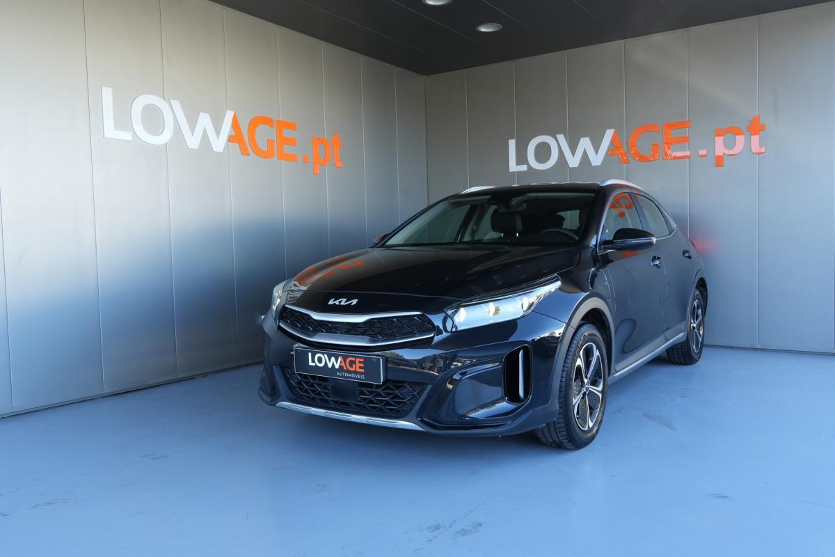 kia-xceed-2023-hibrido-a-gasolina-1580cc