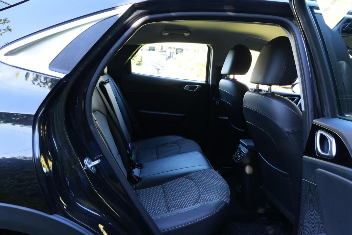kia-xceed-2023-hibrido-a-gasolina-1580cc