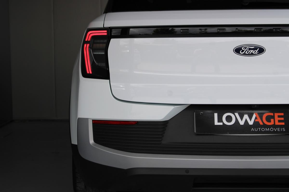 ford-explorer-2024-eletrico-500cc