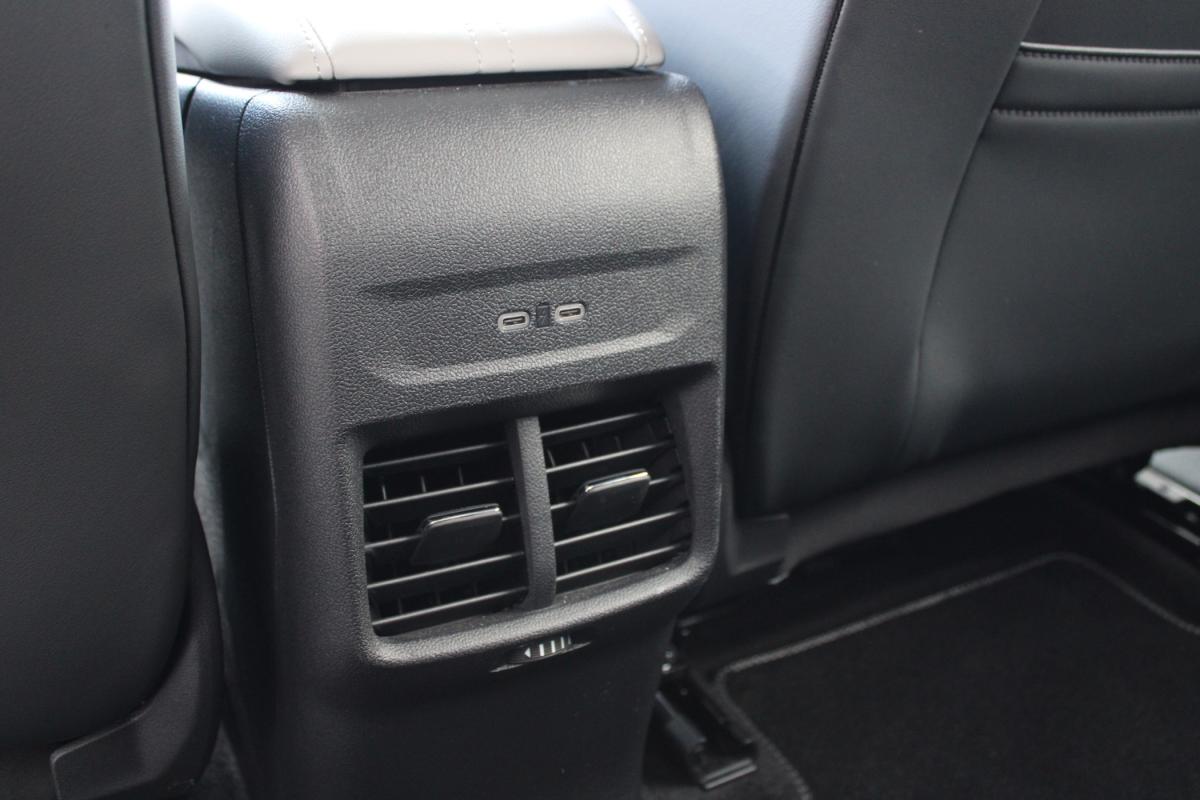 ford-explorer-2024-eletrico-500cc