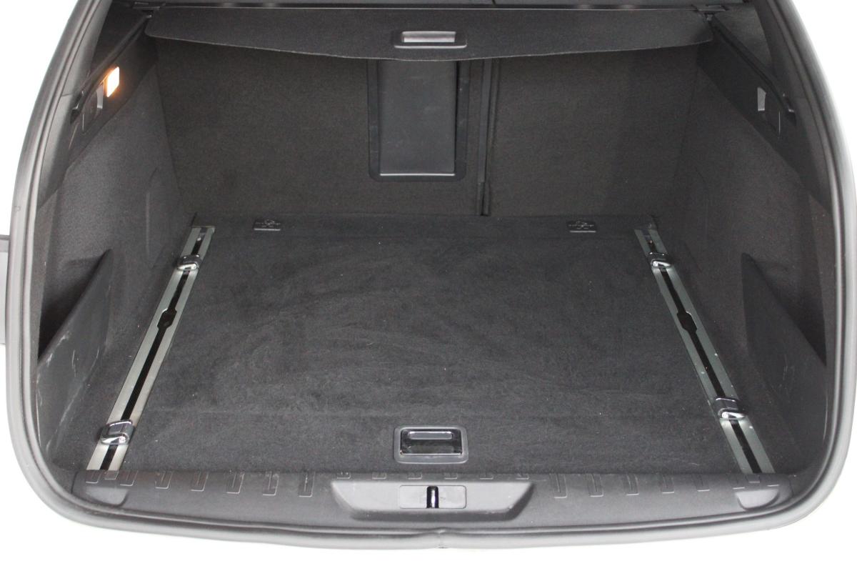 peugeot-308-sw-2019-gasolina-1199cc
