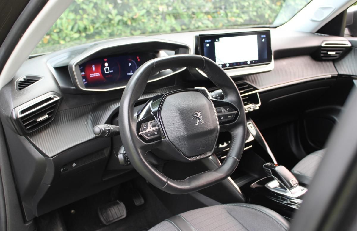 peugeot-2008-2021-gasolina-1199cc