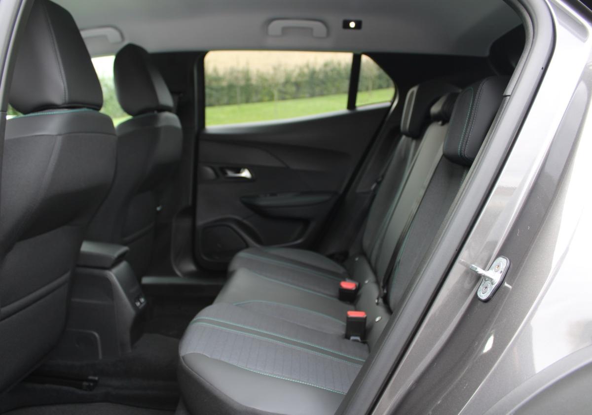 peugeot-2008-2021-gasolina-1199cc