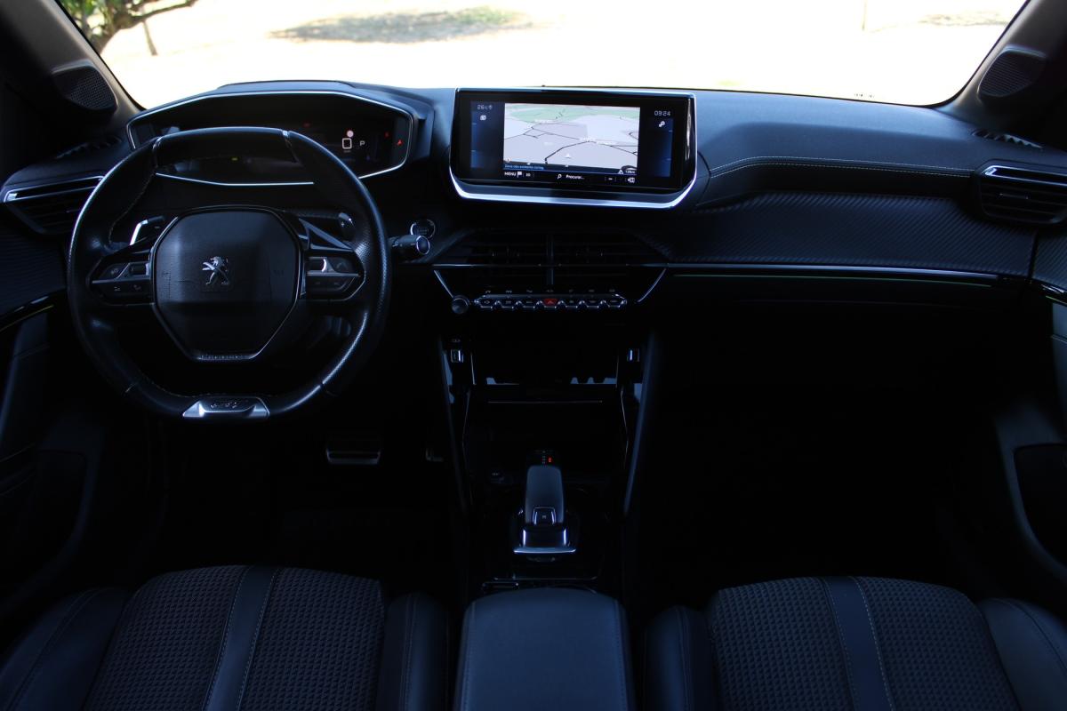 peugeot-208-2020-gasolina-1199cc