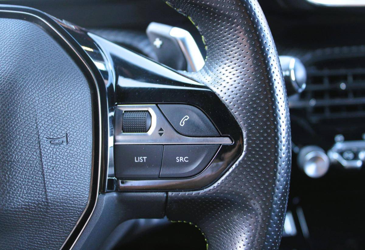 peugeot-208-2020-gasolina-1199cc