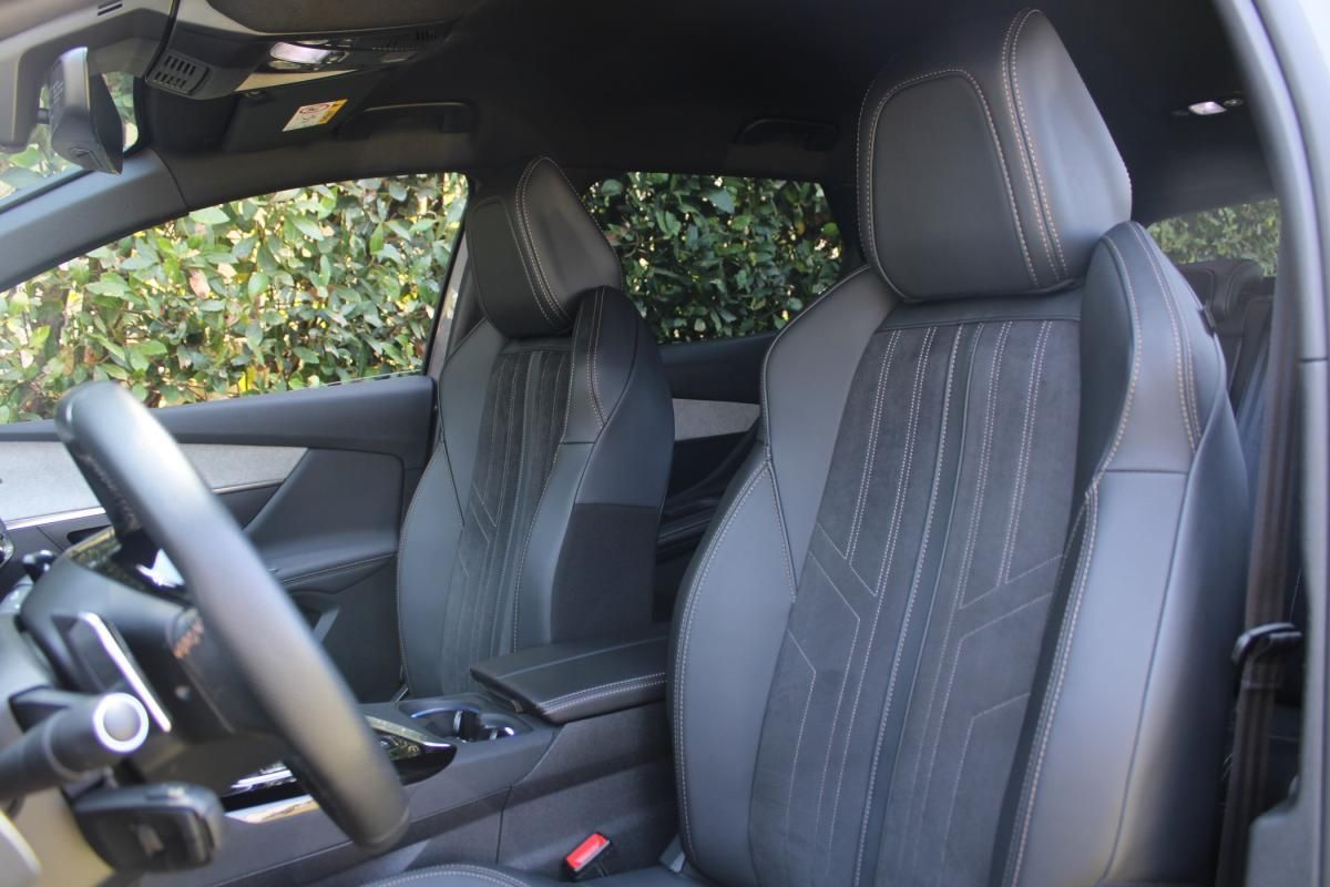 peugeot-3008-2022-hibrido-a-gasolina-1598cc