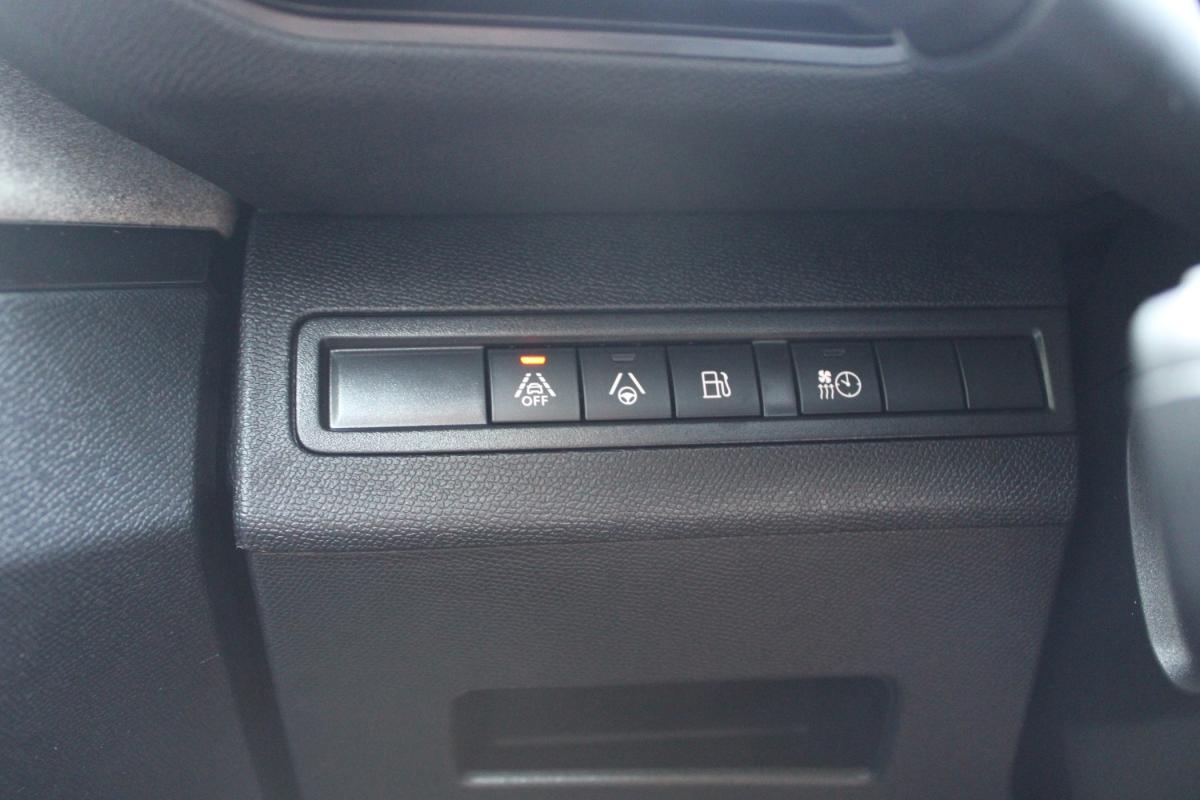 peugeot-3008-2022-hibrido-a-gasolina-1598cc