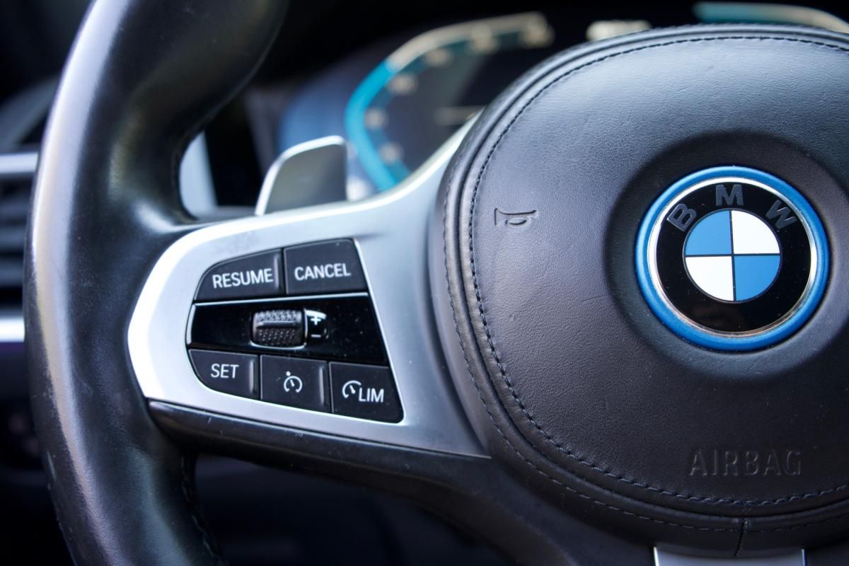 bmw-serie-3-2022-hibrido-a-gasolina-1998cc