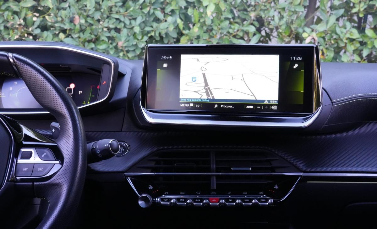 peugeot-2008-2022-gasolina-1199cc