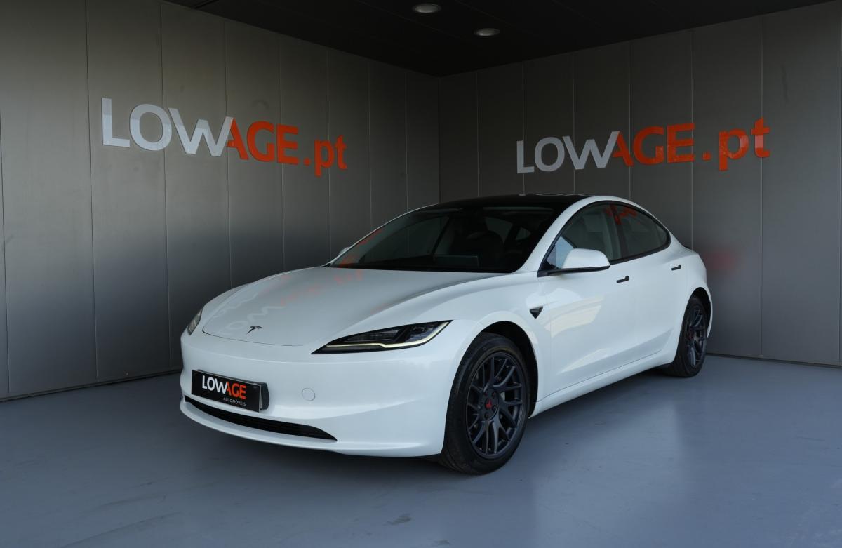 tesla-model-3-2024-eletrico-0cc