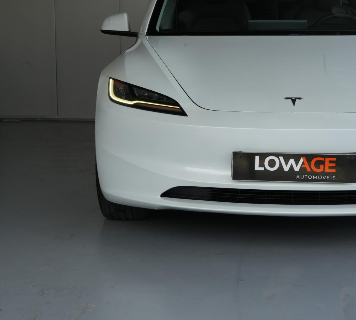 tesla-model-3-2024-eletrico-0cc